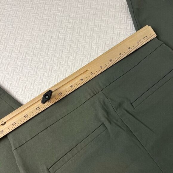 RW&CO Women Large Green Ankle Length Legging Pull On Pants Comfort Casual Stretc - Picture 5 of 11